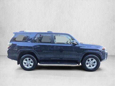 Certified 2019 Toyota 4Runner SR5 Premium image 4