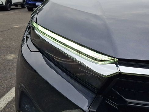 Used 2024 Honda CR-V LX image 9