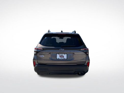 Certified 2025 Subaru Forester Premium AWD/4WD image 14