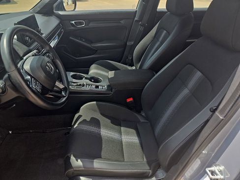 Used 2025 Honda Civic Sport image 11