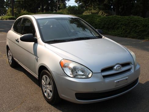 Used 2008 Hyundai Accent GS FWD image 2
