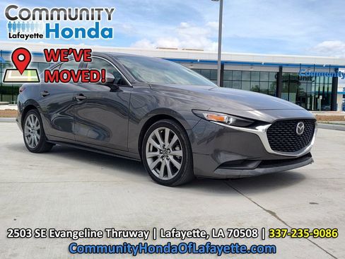 Used 2023 MAZDA MAZDA3 s FWD image 13