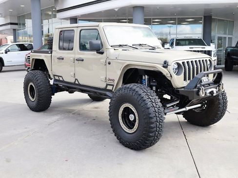 Used 2022 Jeep Gladiator Rubicon w/ LED Lighting Group image 12