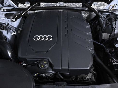 Certified 2025 Audi Q5 2.0T Premium w/ Convenience Plus Package image 22