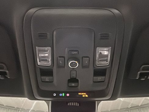 Used 2025 Chevrolet Suburban RST w/ RST Capability Package image 32