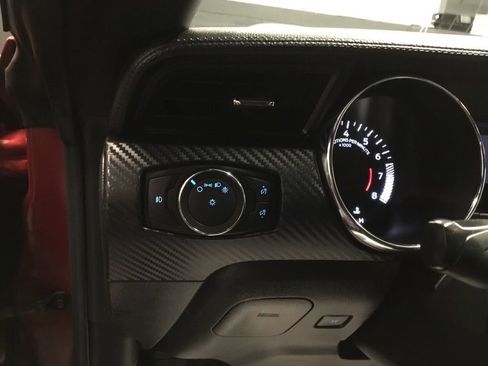 Used 2016 Ford Mustang Convertible w/ Equipment Group 051A RWD image 31