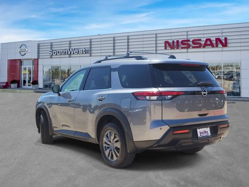New 2026 Nissan Pathfinder SV FWD image 7