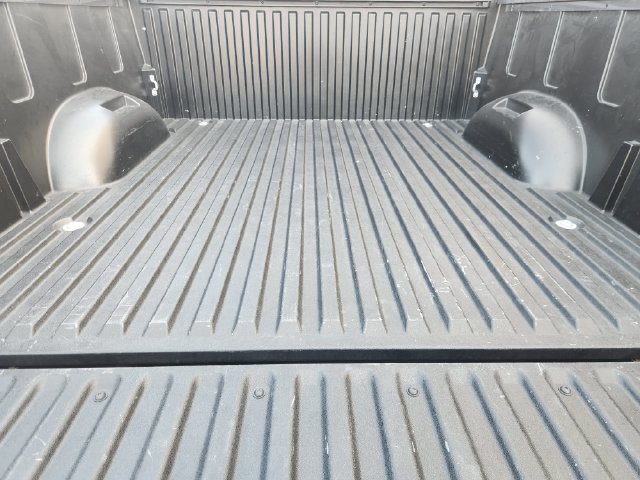 Used 2022 Toyota Tundra SR5 AWD/4WD image 33