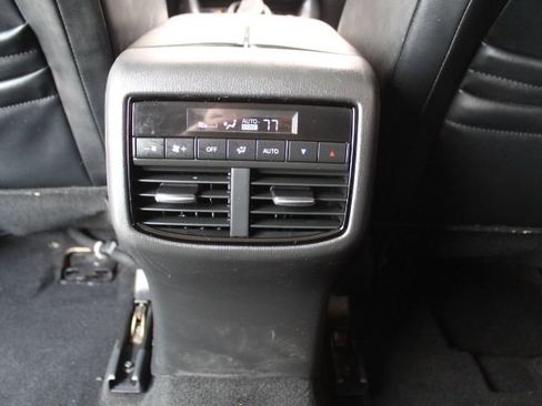 Used 2018 MAZDA CX-9 Touring image 34