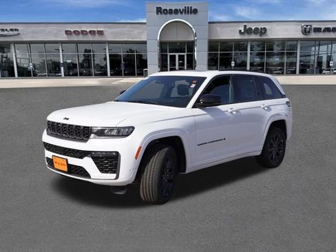 New 2026 Jeep Grand Cherokee Limited AWD/4WD image 8