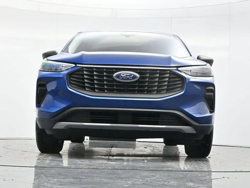 Used 2023 Ford Escape Active image 31