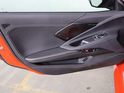 Used 2025 Chevrolet Corvette Stingray Preferred Cpe w/ Stealth Interior Trim Package RWD image 17