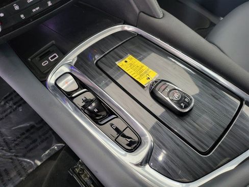 Used 2024 Buick Enclave Essence w/ Experience Buick Package image 23