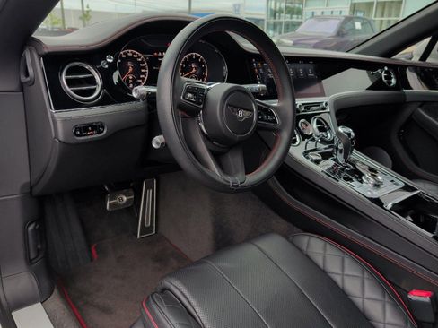 Used 2021 Bentley Continental GT AWD/4WD image 23
