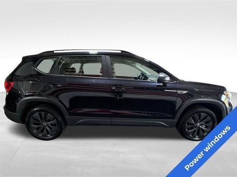 Used 2024 Volkswagen Taos S FWD image 4