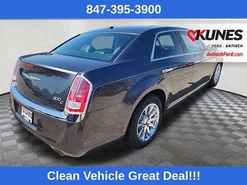 Used 2014 Chrysler 300 C w/ Beats Audio Group RWD image 8