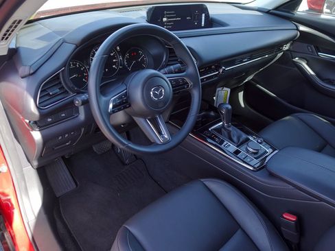Certified 2025 MAZDA CX-30 AWD 2.5 S w/ Preferred Package image 9