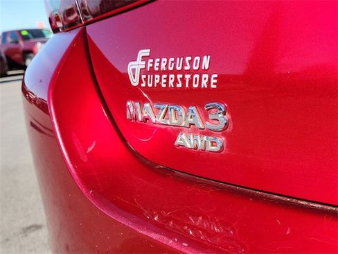 Used 2019 MAZDA MAZDA3 AWD Sedan w/ Select Package image 6