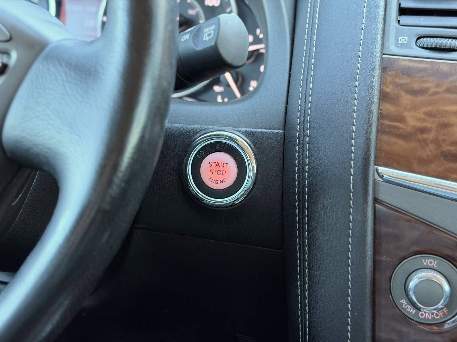 Used 2019 Nissan Armada SV w/ Driver Package RWD image 53