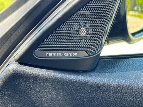 Used 2020 BMW 430i Coupe w/ M Sport Package RWD image 18