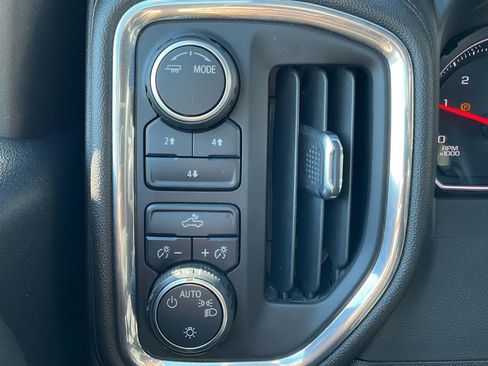 Used 2023 Chevrolet Silverado 3500 LT image 11