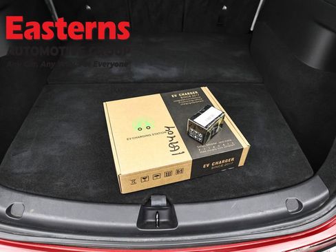 Used 2021 Tesla Model Y Long Range image 9