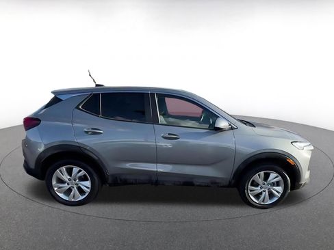 Used 2025 Buick Encore GX Preferred image 16