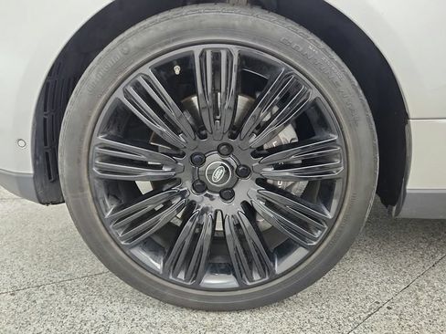 Used 2019 Land Rover Range Rover Supercharged AWD/4WD image 44
