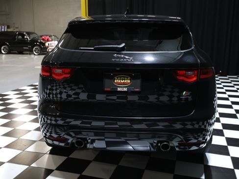 Used 2017 Jaguar F-PACE S AWD/4WD image 21