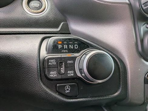 Used 2022 RAM 1500 Big Horn AWD/4WD image 10