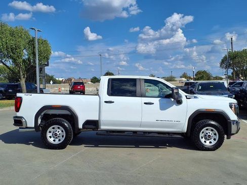 Used 2024 GMC Sierra 2500 Pro w/ Convenience Package AWD/4WD image 2