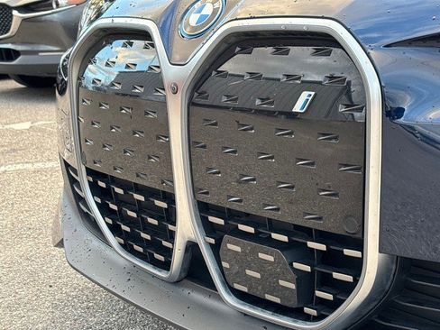 Used 2023 BMW i4 eDrive35 image 12