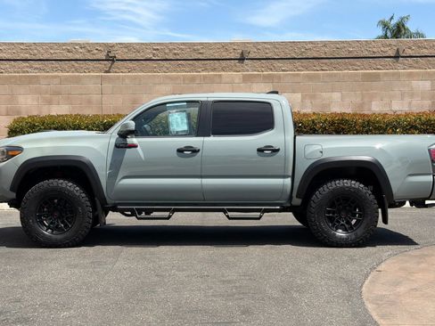 Used 2021 Toyota Tacoma TRD Pro AWD/4WD image 7