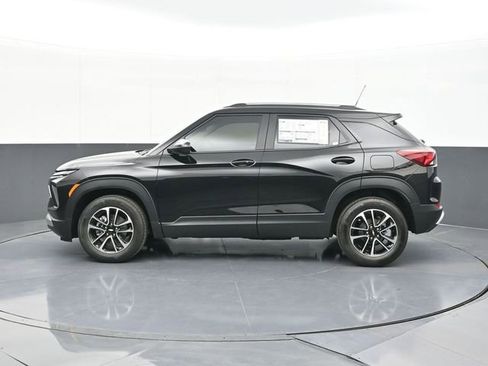 New 2026 Chevrolet TrailBlazer LT w/ Driver Confidence Package FWD image 6