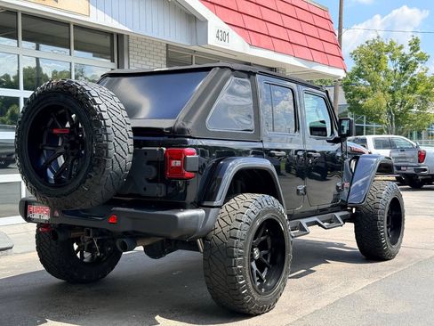 Used 2020 Jeep Wrangler Unlimited Rubicon AWD/4WD image 3