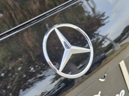 New 2026 Mercedes-Benz GLB 250 4MATIC image 9