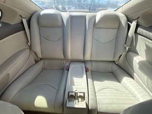 Used 2012 INFINITI G37 Journey w/ Premium Pkg image 18