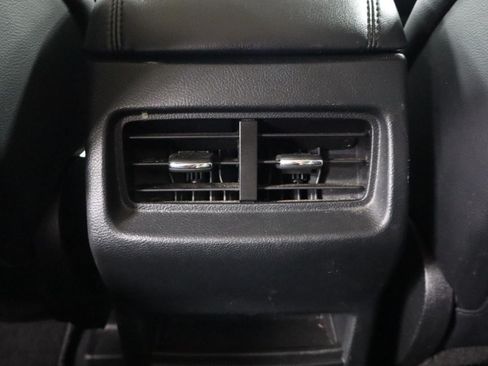 Used 2024 Ford Edge SEL AWD/4WD image 23