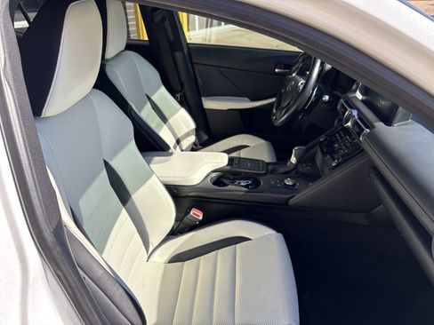 Used 2022 Lexus IS 350 F Sport w/ Accessory Package image 33
