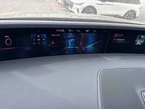 New 2026 Lincoln Nautilus Reserve image 25