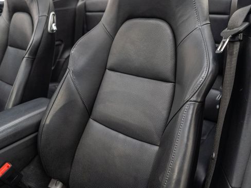 Used 2019 Porsche 911 Turbo S AWD/4WD image 32