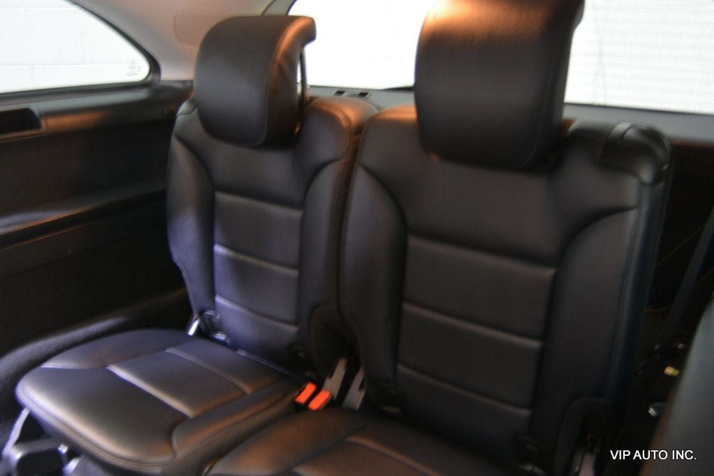 Used 2012 Mercedes-Benz R 350 BlueTEC 4MATIC image 28