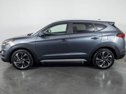 Used 2019 Hyundai Tucson Sport FWD image 3