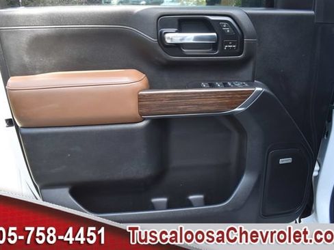 Used 2021 Chevrolet Silverado 2500 High Country w/ Z71 Off-Road Package AWD/4WD image 18