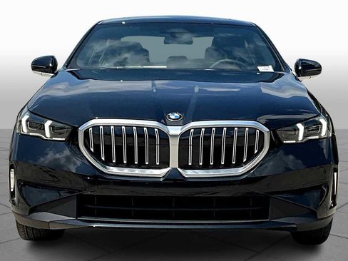 New 2025 BMW 530i image 3