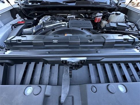 Certified 2025 Chevrolet Silverado 2500 ZR2 w/ ZR2 Bison Edition image 38