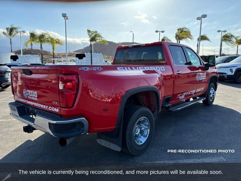 Used 2024 Chevrolet Silverado 3500 LTZ AWD/4WD image 6