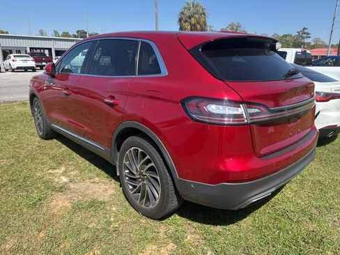 Used 2020 Lincoln Nautilus Reserve image 11