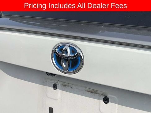 Used 2024 Toyota RAV4 XSE w/ Weather Package AWD/4WD image 9