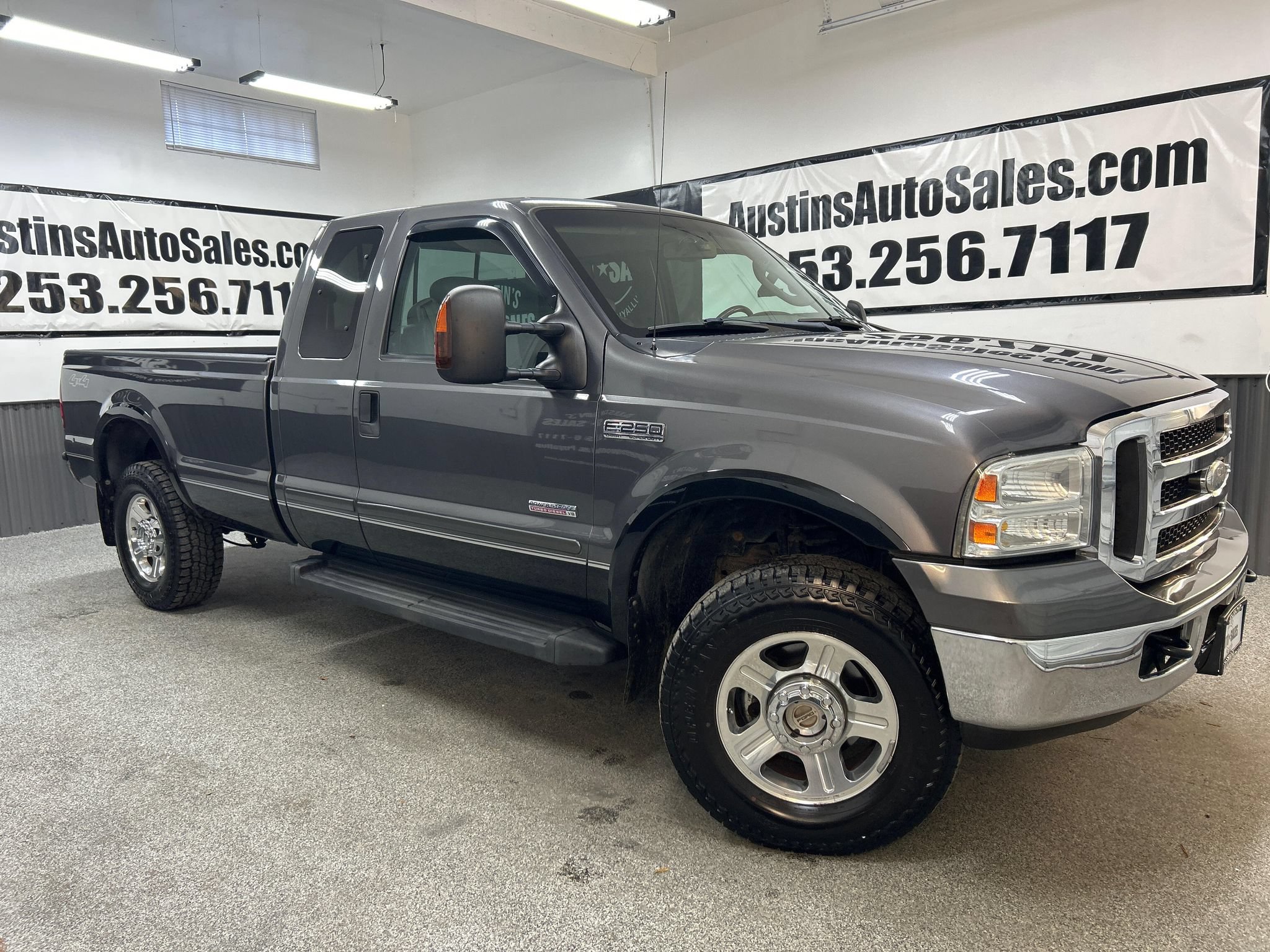 Used 2006 Ford F250 Lariat AWD/4WD image 1